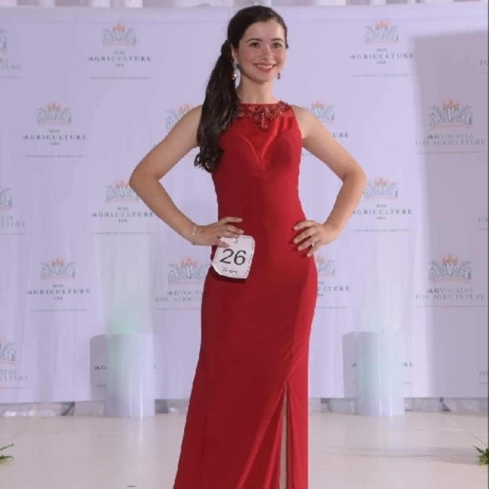 Elegant Red Evening Gown